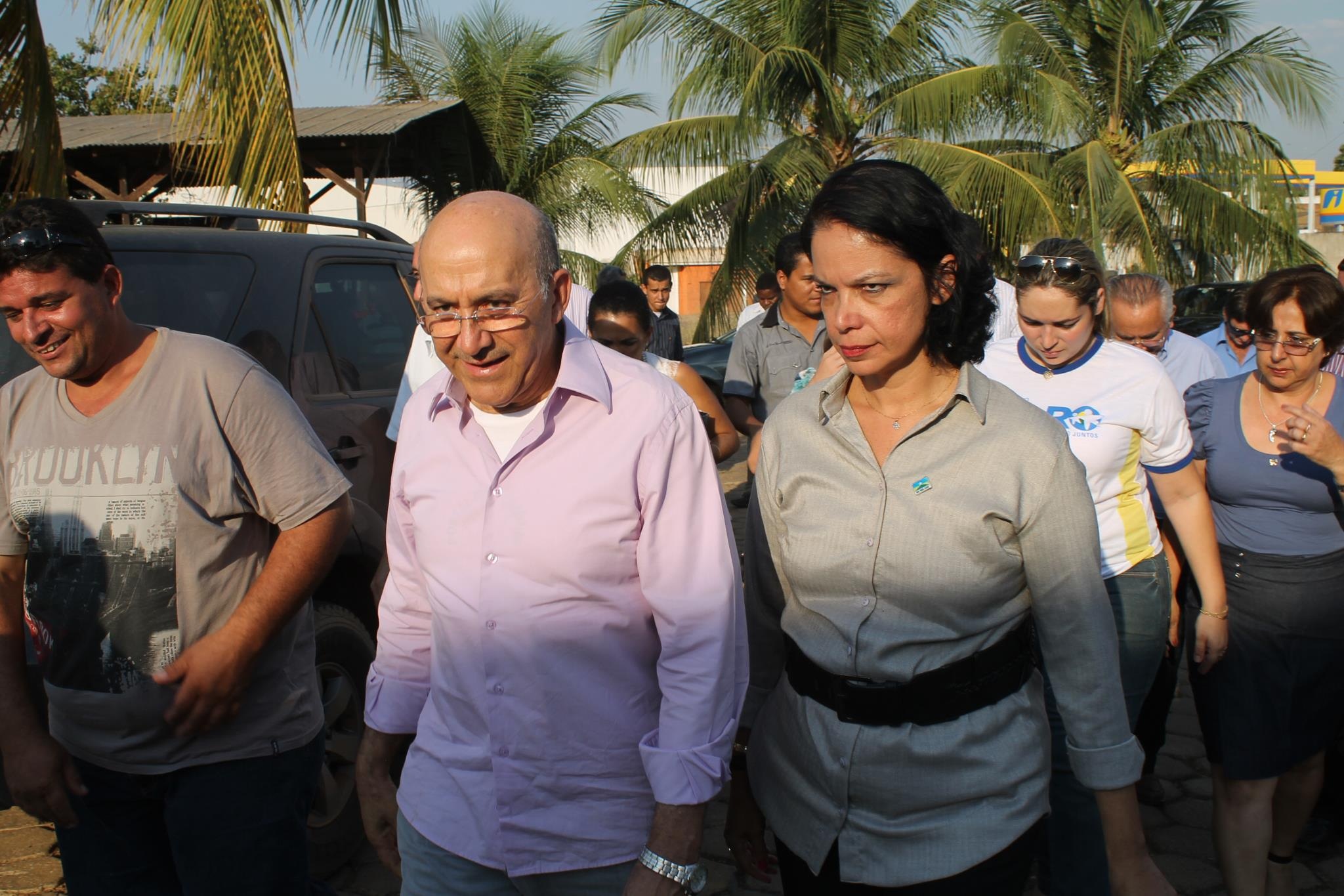 Governador visitando a CAERD em Jarú