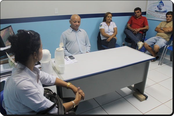 Presidente Márcia Luna em reunião com os servidores de Ouro Preto